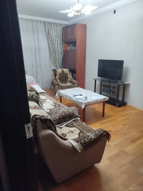 Satılır 3 otaqlı mənzil 68 m²