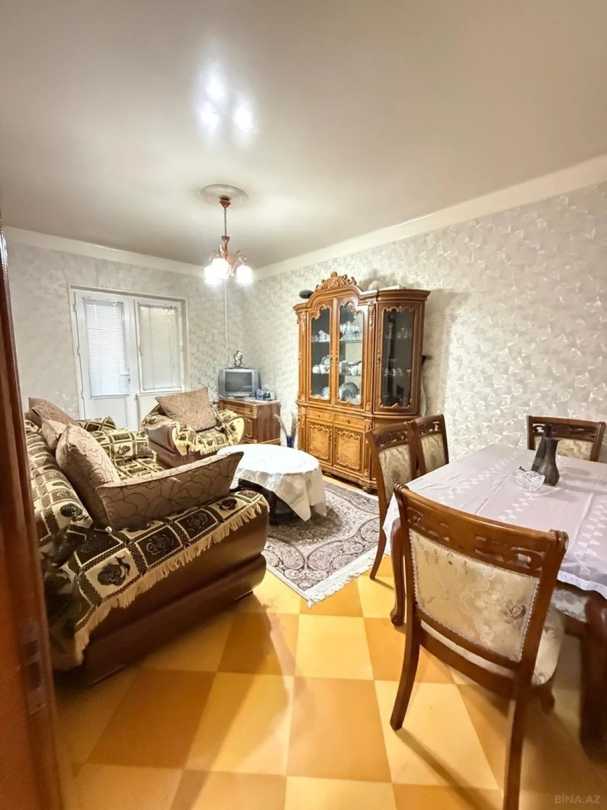 Kirayə verilir 3 otaqlı mənzil 85 m²
