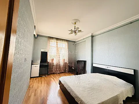 Satılır 2 otaqlı mənzil 75 m²
