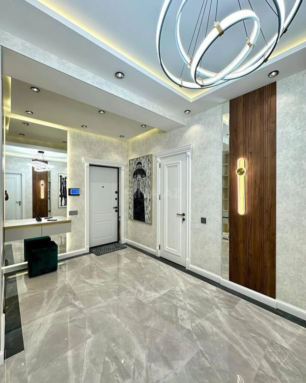 Kirayə verilir 3 otaqlı mənzil 120 m²