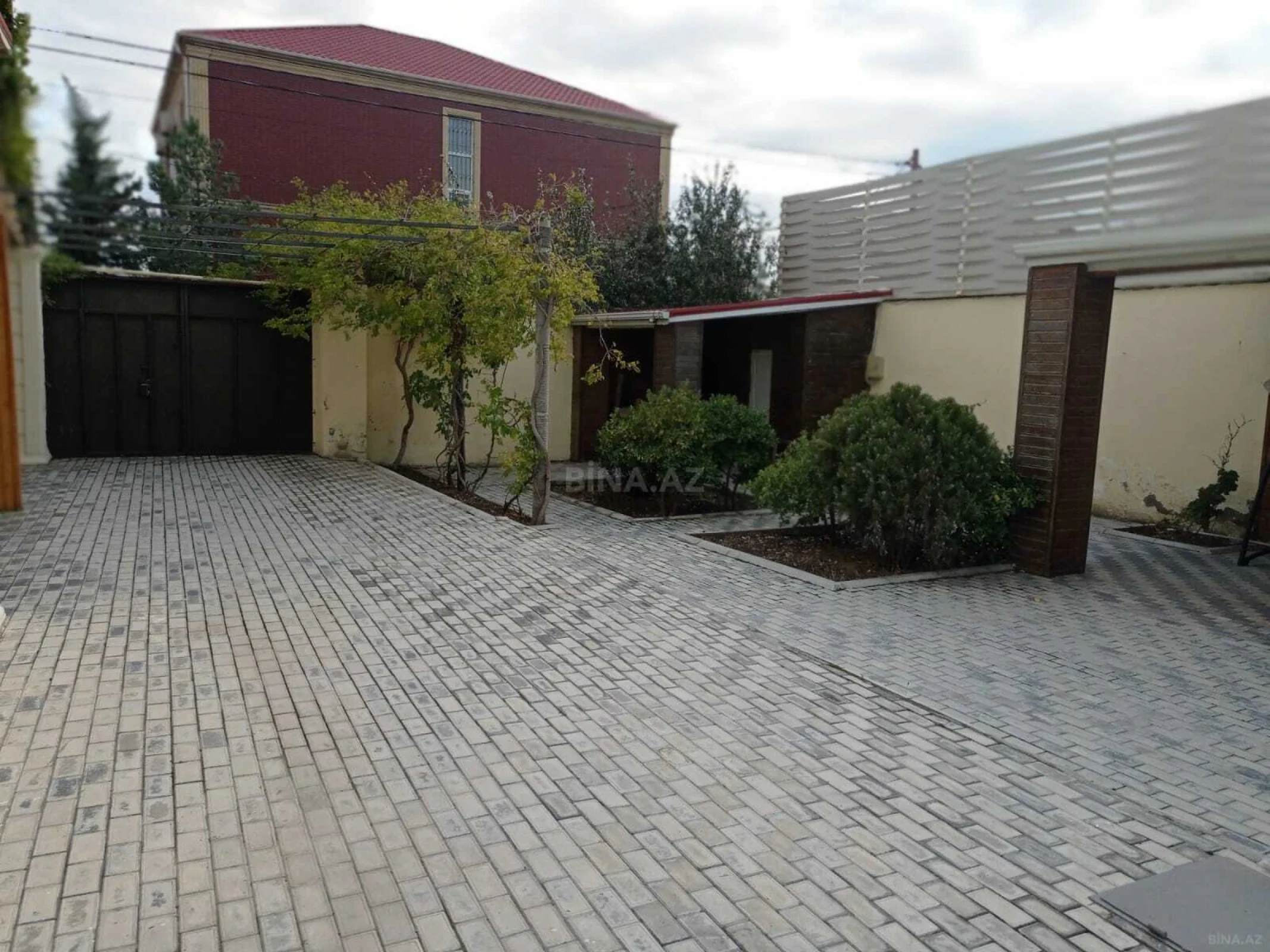 Satılır 3 otaqlı həyət evi 90 m²