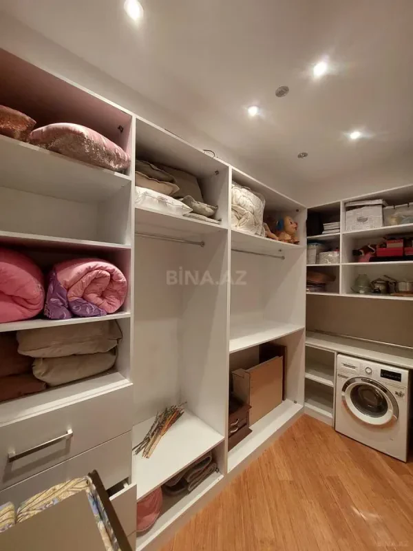 Kirayə verilir 3 otaqlı mənzil 150 m²