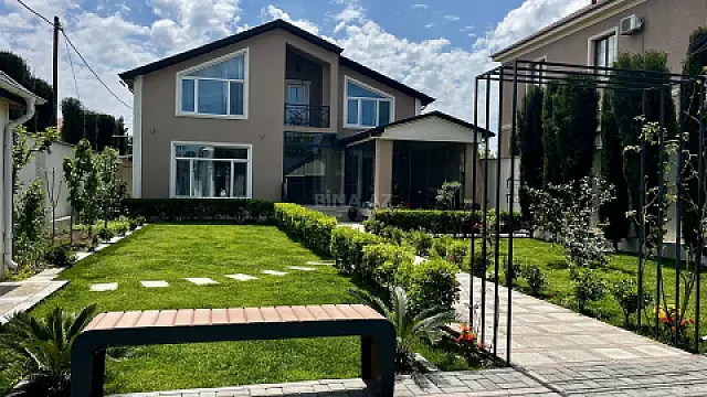 Satılır 7 otaqlı həyət evi 230 m² — Bakı, Mərdəkan 7 otaq 230.00 m²