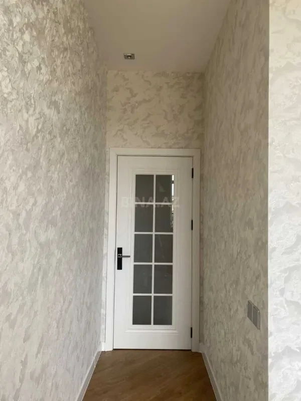 Satılır 2 otaqlı mənzil 70 m²