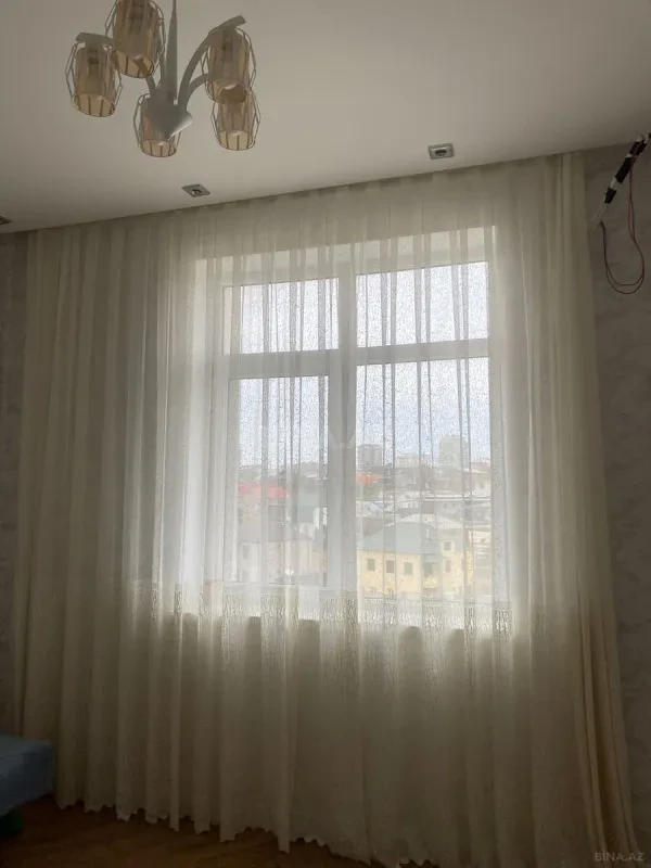 Satılır 2 otaqlı mənzil 70 m²