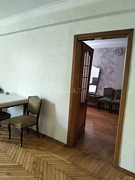 Kirayə verilir 2 otaqlı mənzil 60 m²