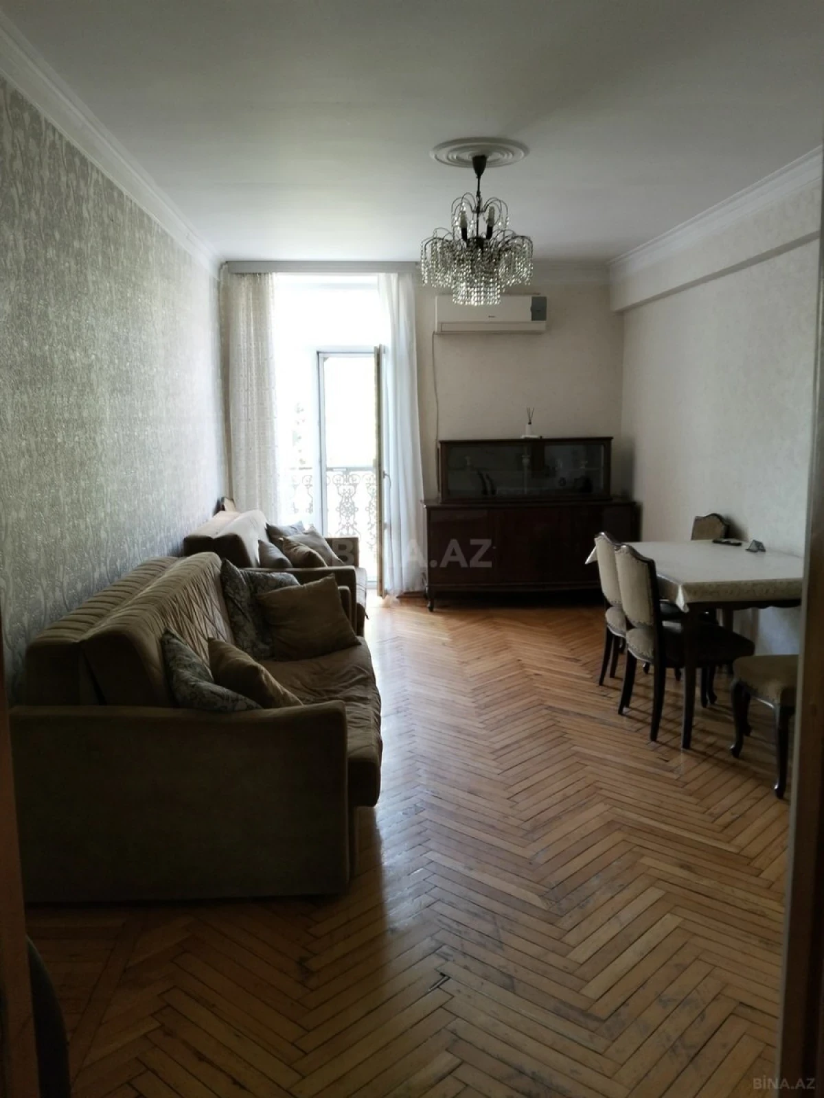 Kirayə verilir 2 otaqlı mənzil 60 m²