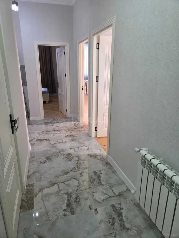 Kirayə verilir 3 otaqlı mənzil 105 m²
