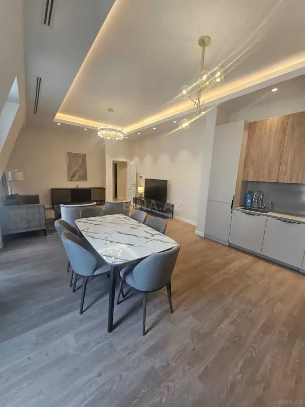 Kirayə verilir 3 otaqlı mənzil 100 m²