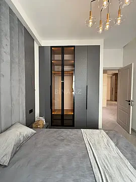 Satılır 2 otaqlı mənzil 68 m²