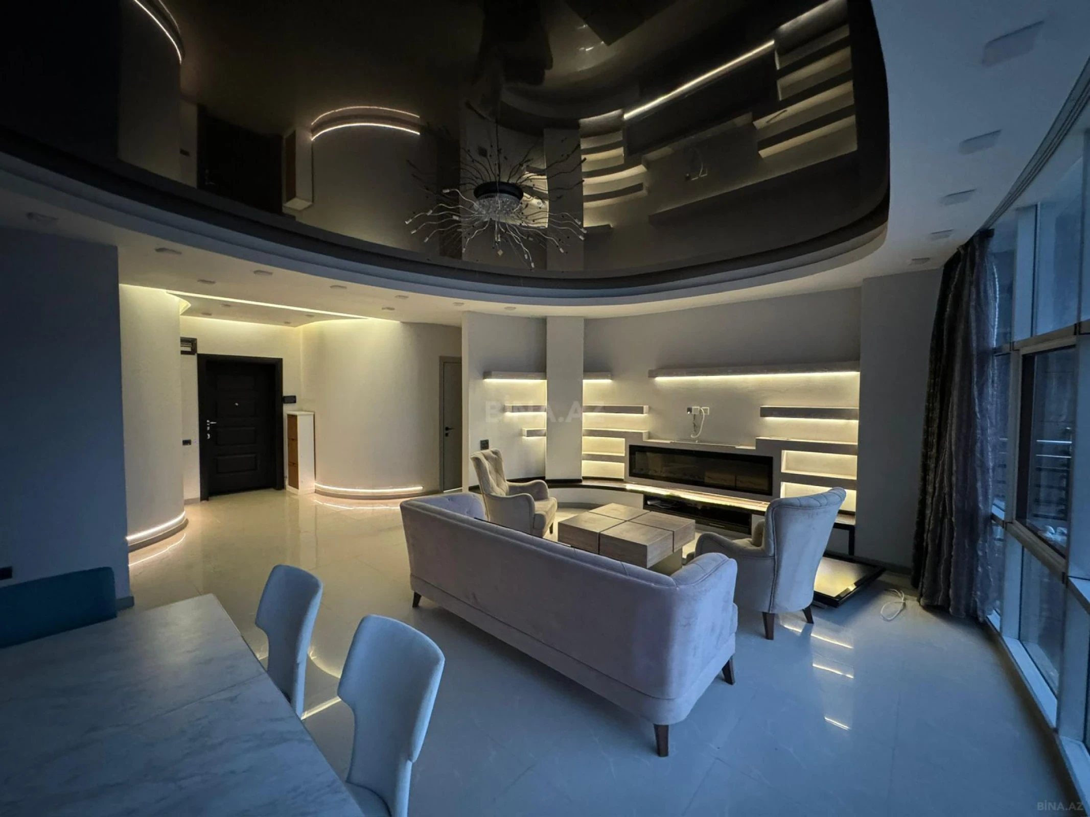 Kirayə verilir 2 otaqlı mənzil 110 m²