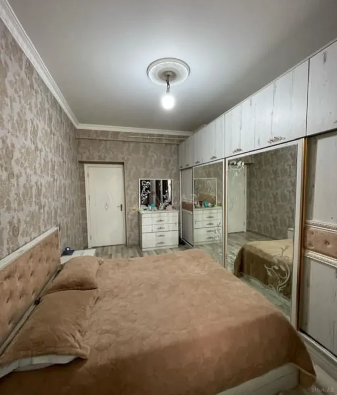 Satılır 3 otaqlı mənzil 100 m²