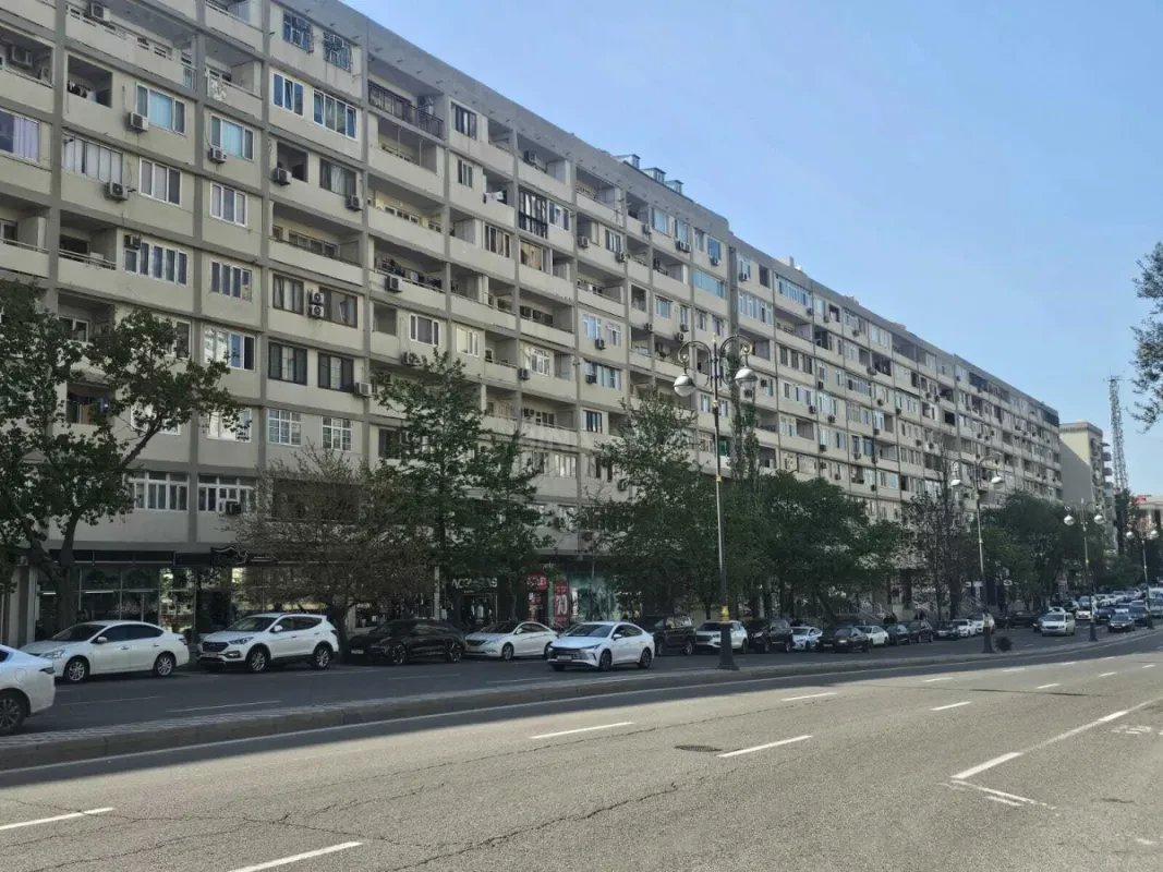 Satılır 3 otaqlı mənzil 62 m²