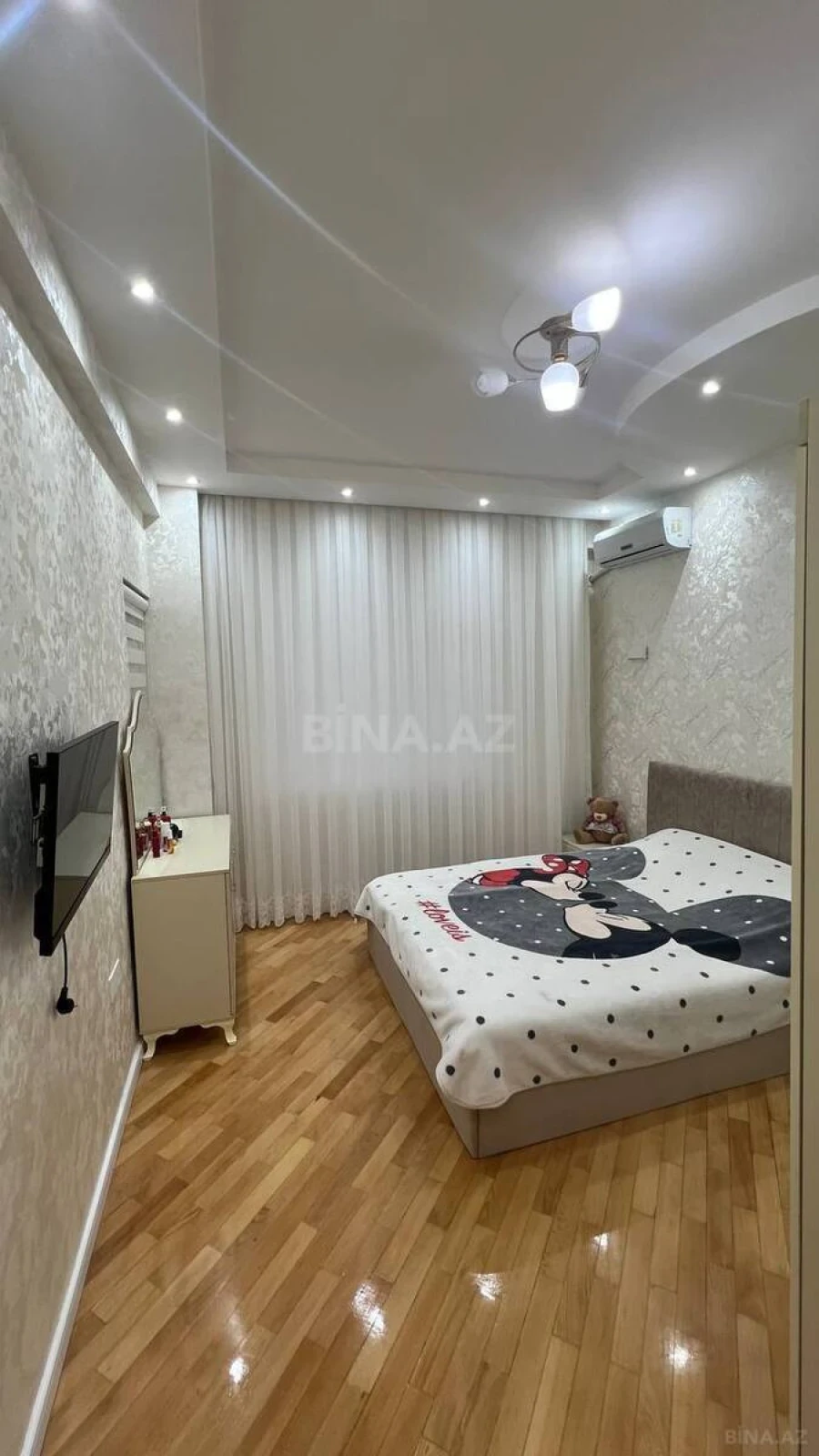 Kirayə verilir 2 otaqlı mənzil 55 m²