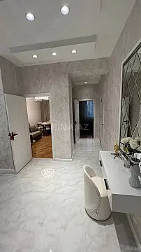 Kirayə verilir 2 otaqlı mənzil 55 m²