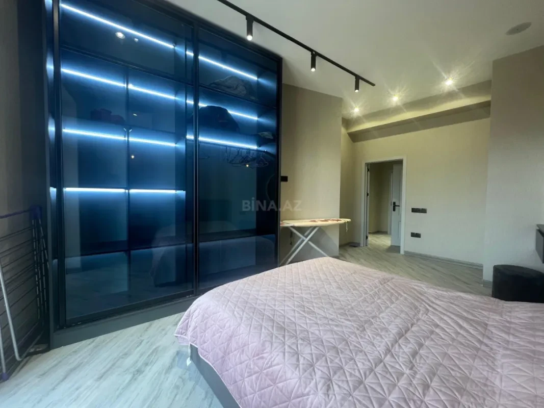 Kirayə verilir 3 otaqlı mənzil 105 m²