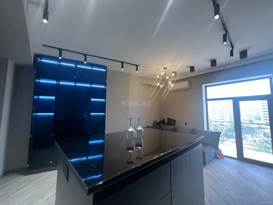 Kirayə verilir 3 otaqlı mənzil 105 m²