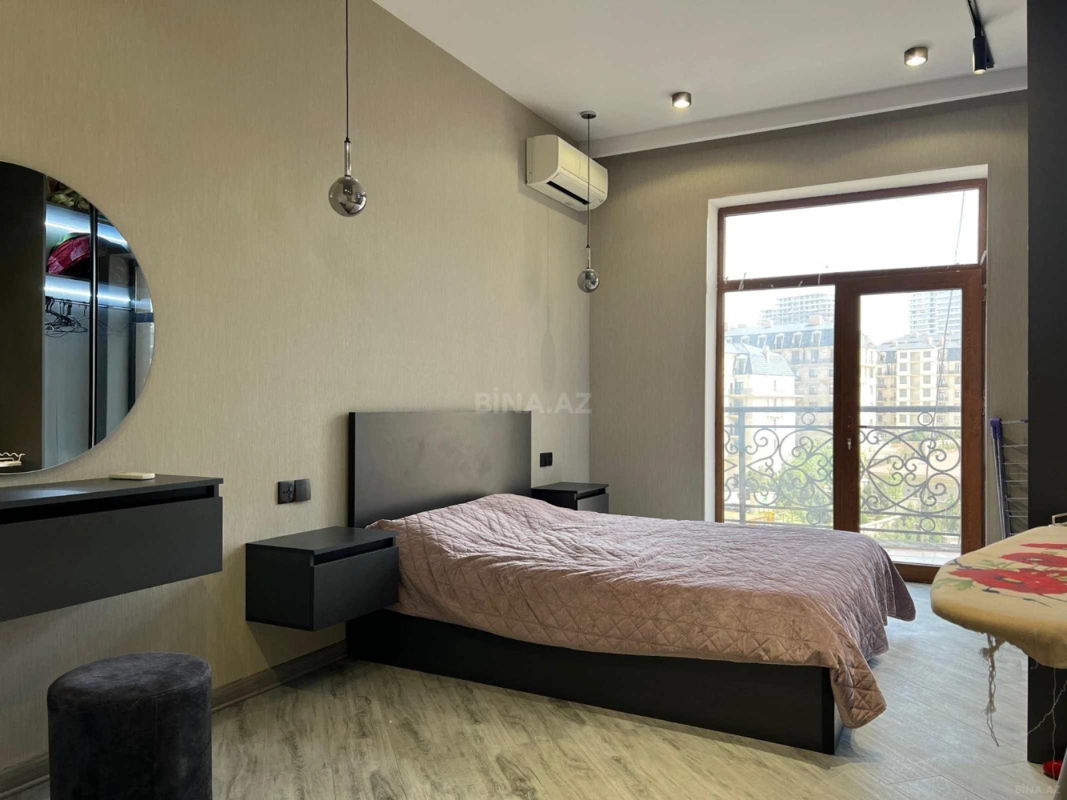 Kirayə verilir 3 otaqlı mənzil 105 m²