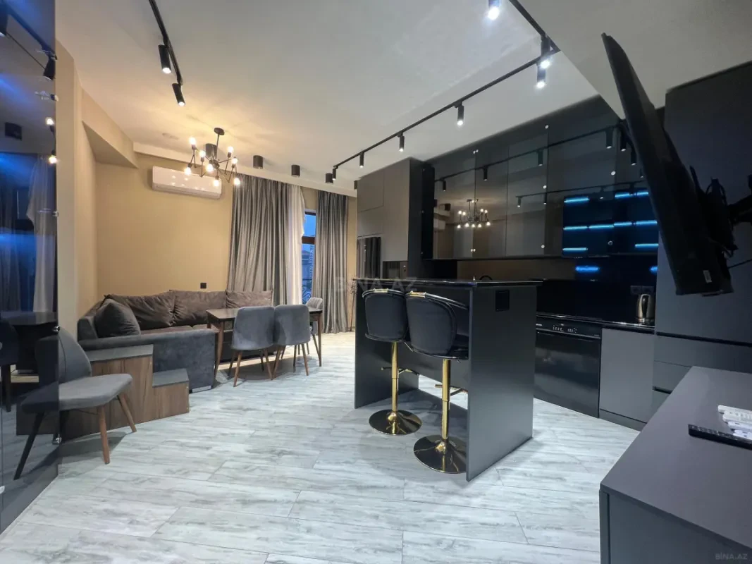 Kirayə verilir 3 otaqlı mənzil 105 m²