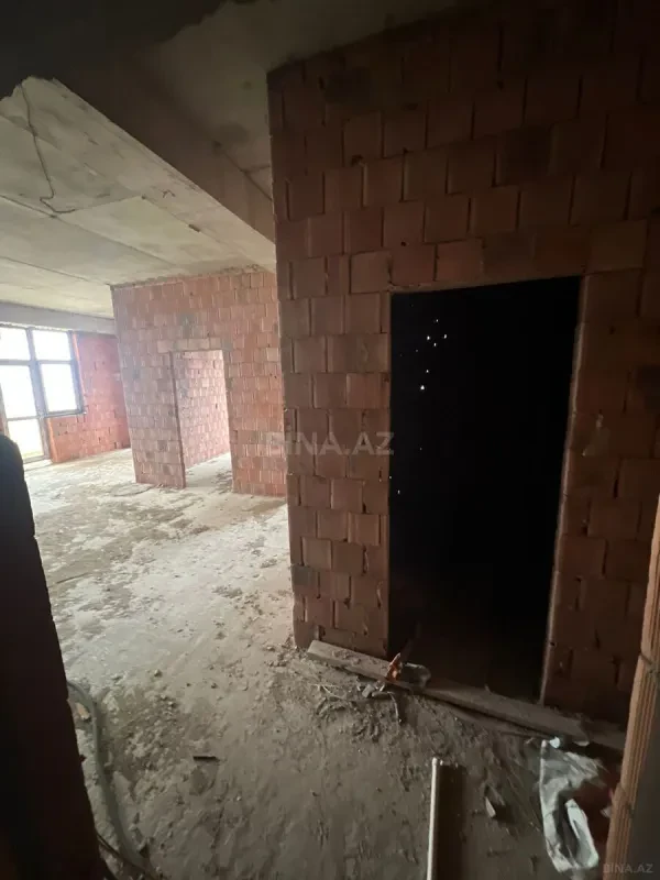 Satılır 3 otaqlı mənzil 84 m²