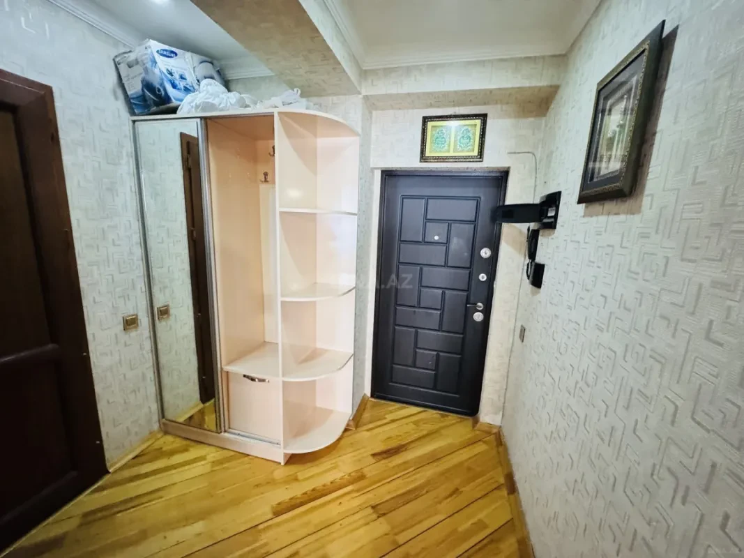 Kirayə verilir 2 otaqlı mənzil 60 m²