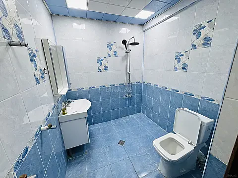 Kirayə verilir 2 otaqlı mənzil 60 m²