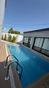 Satılır 5 otaqlı həyət evi 180 m² — Bakı, Novxanı 5 otaq 180.00 m²