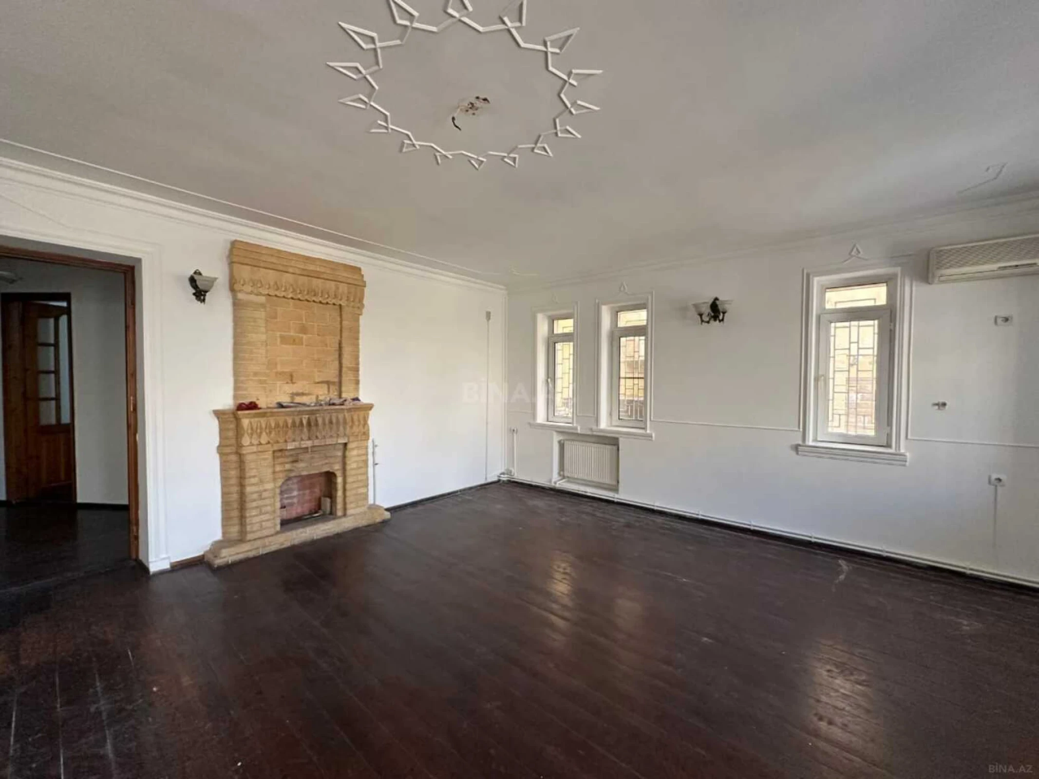 Kirayə verilir 3 otaqlı ofis 150 m²