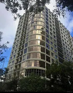 Satılır 3 otaqlı mənzil 177 m² — Bakı 3 otaq 177.00 m²