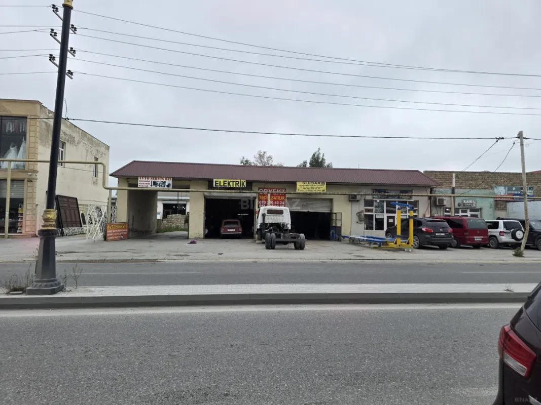 Satılır obyekt 800 m²