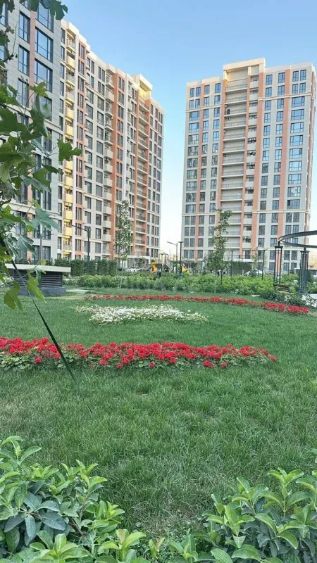 Kirayə verilir 2 otaqlı mənzil 60 m²
