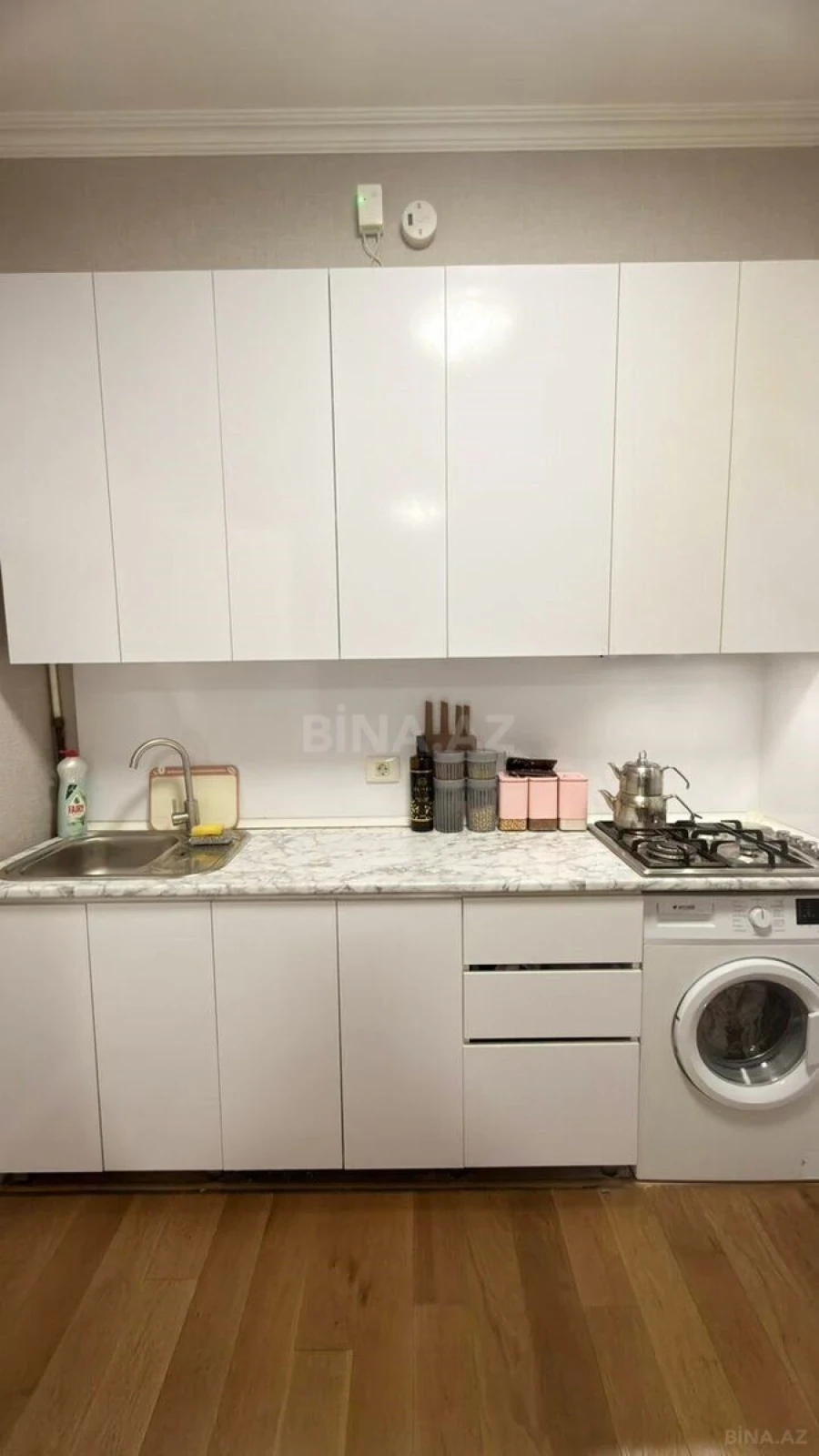 Kirayə verilir 2 otaqlı mənzil 60 m²