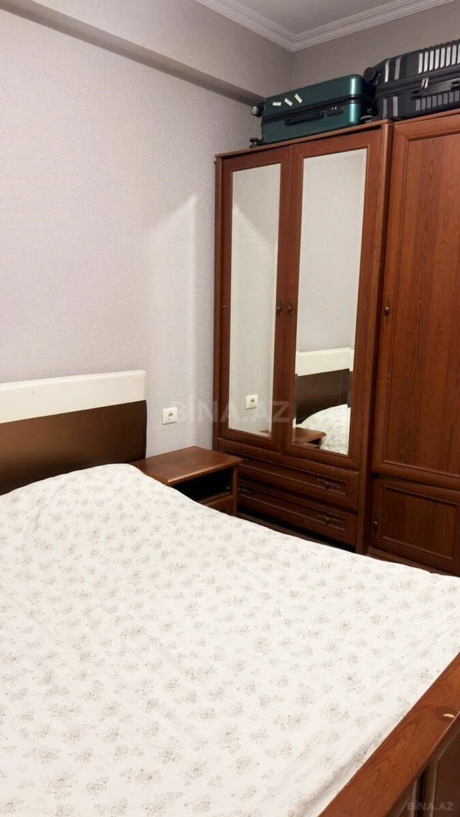 Kirayə verilir 2 otaqlı mənzil 60 m²