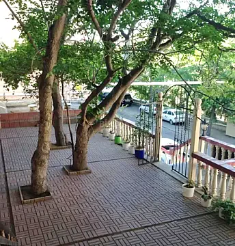 Kirayə verilir 10 otaqlı həyət evi 600 m² — Bakı, Bayıl 10 otaq 600.00 m²