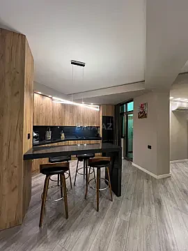 Satılır 3 otaqlı mənzil 90 m² — Bakı 3 otaq 90.00 m²