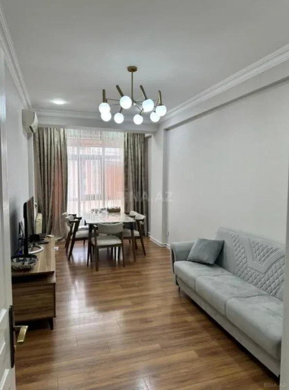 Satılır 2 otaqlı mənzil 58 m²