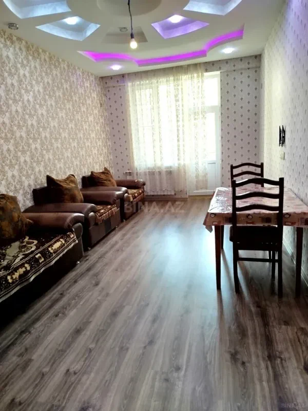 Kirayə verilir 3 otaqlı mənzil 95 m²