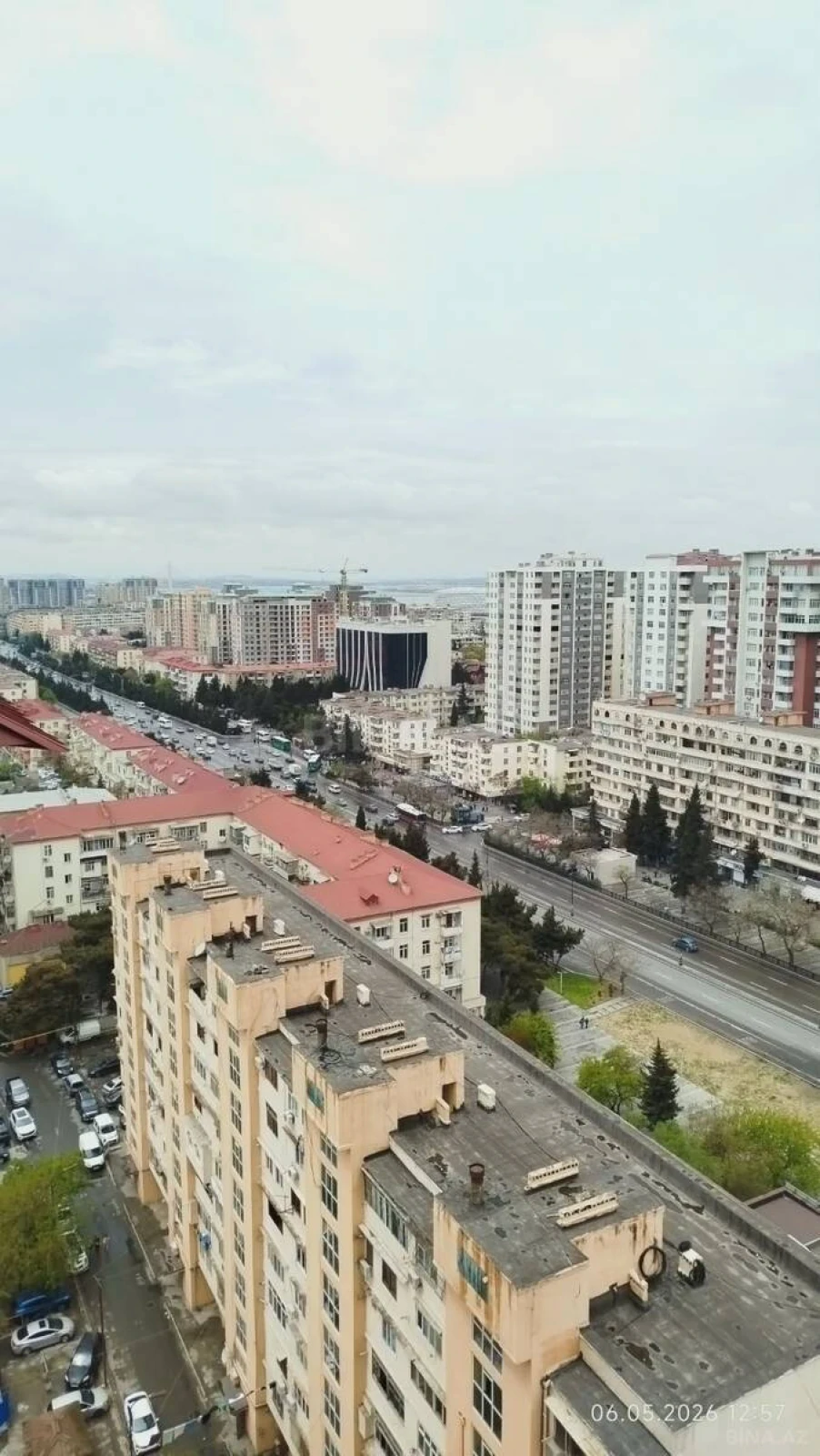 Kirayə verilir 2 otaqlı mənzil 70 m²