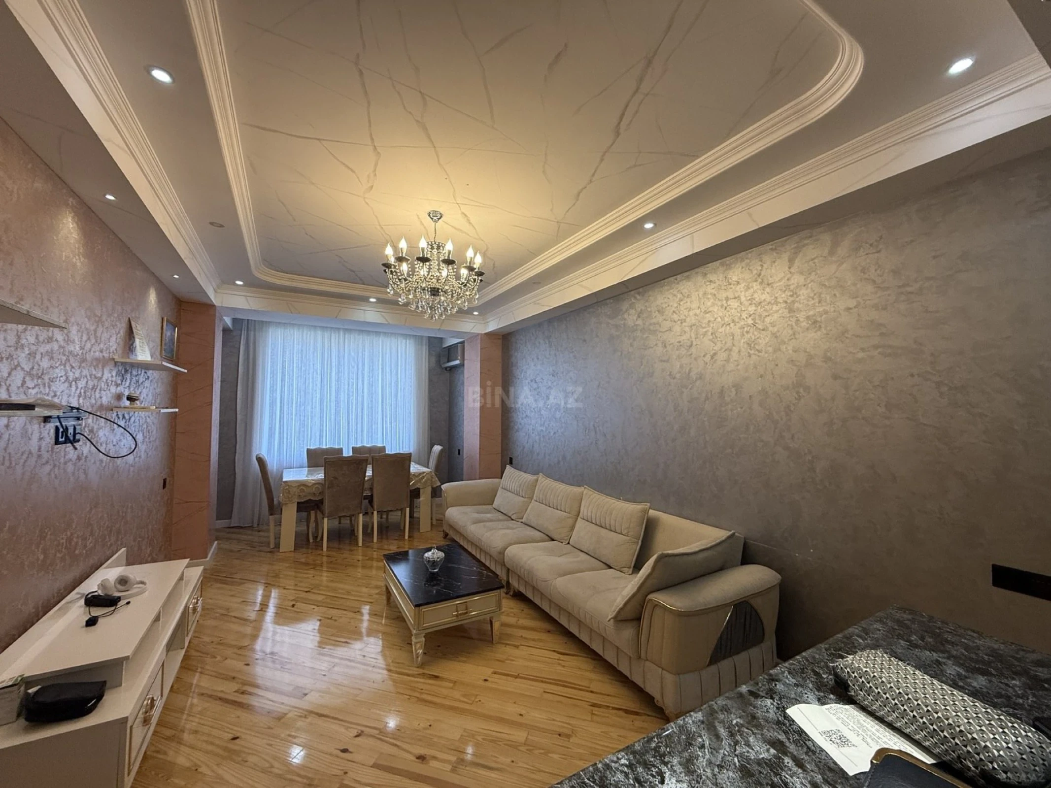 Satılır 2 otaqlı mənzil 57 m²