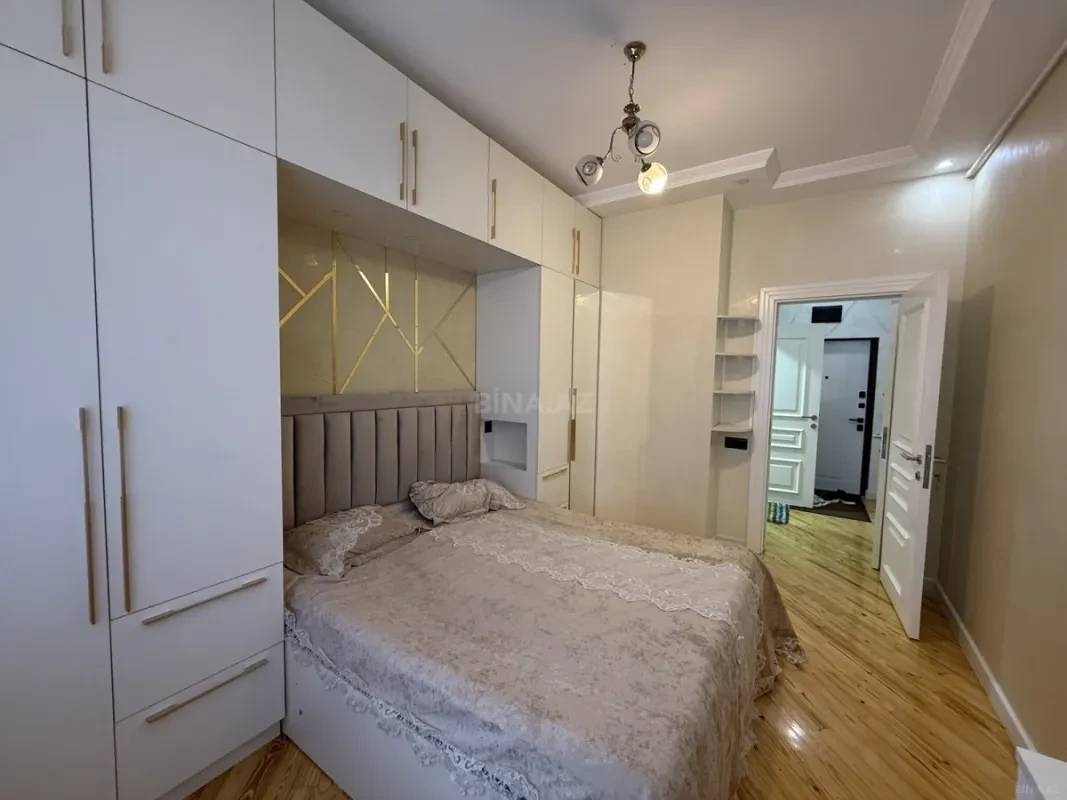 Satılır 2 otaqlı mənzil 57 m²