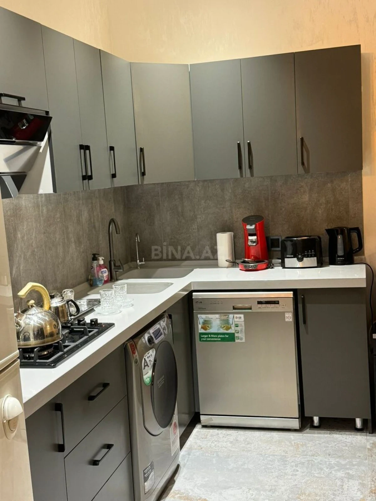 Kirayə verilir 5 otaqlı həyət evi 450 m²