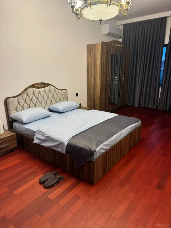 Kirayə verilir 5 otaqlı həyət evi 450 m²