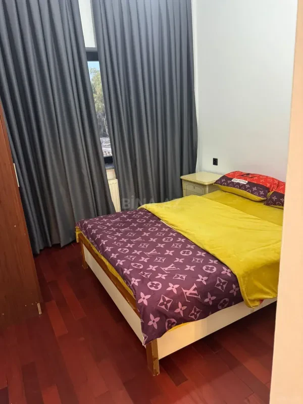 Kirayə verilir 5 otaqlı həyət evi 450 m²