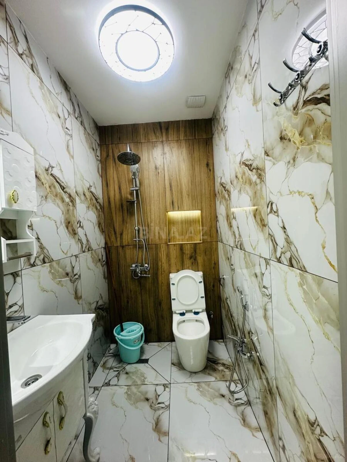 Satılır 2 otaqlı mənzil 42 m²