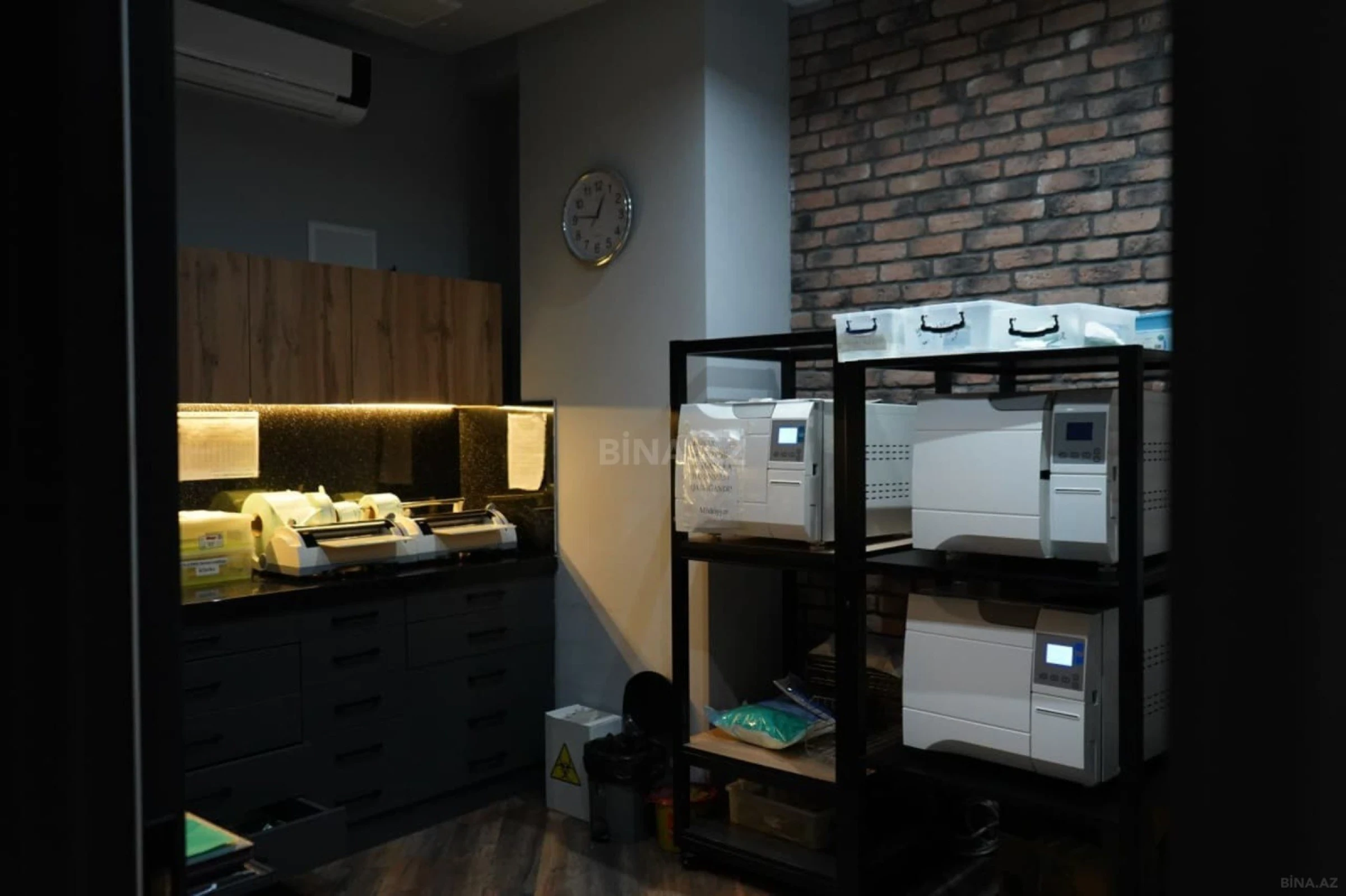 Satılır 20 otaqlı mənzil 1400 m²