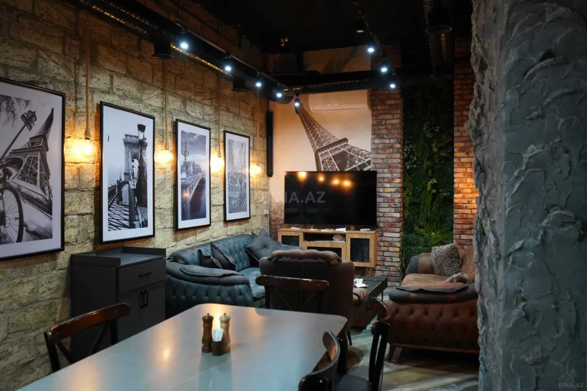 Satılır 20 otaqlı mənzil 1400 m²