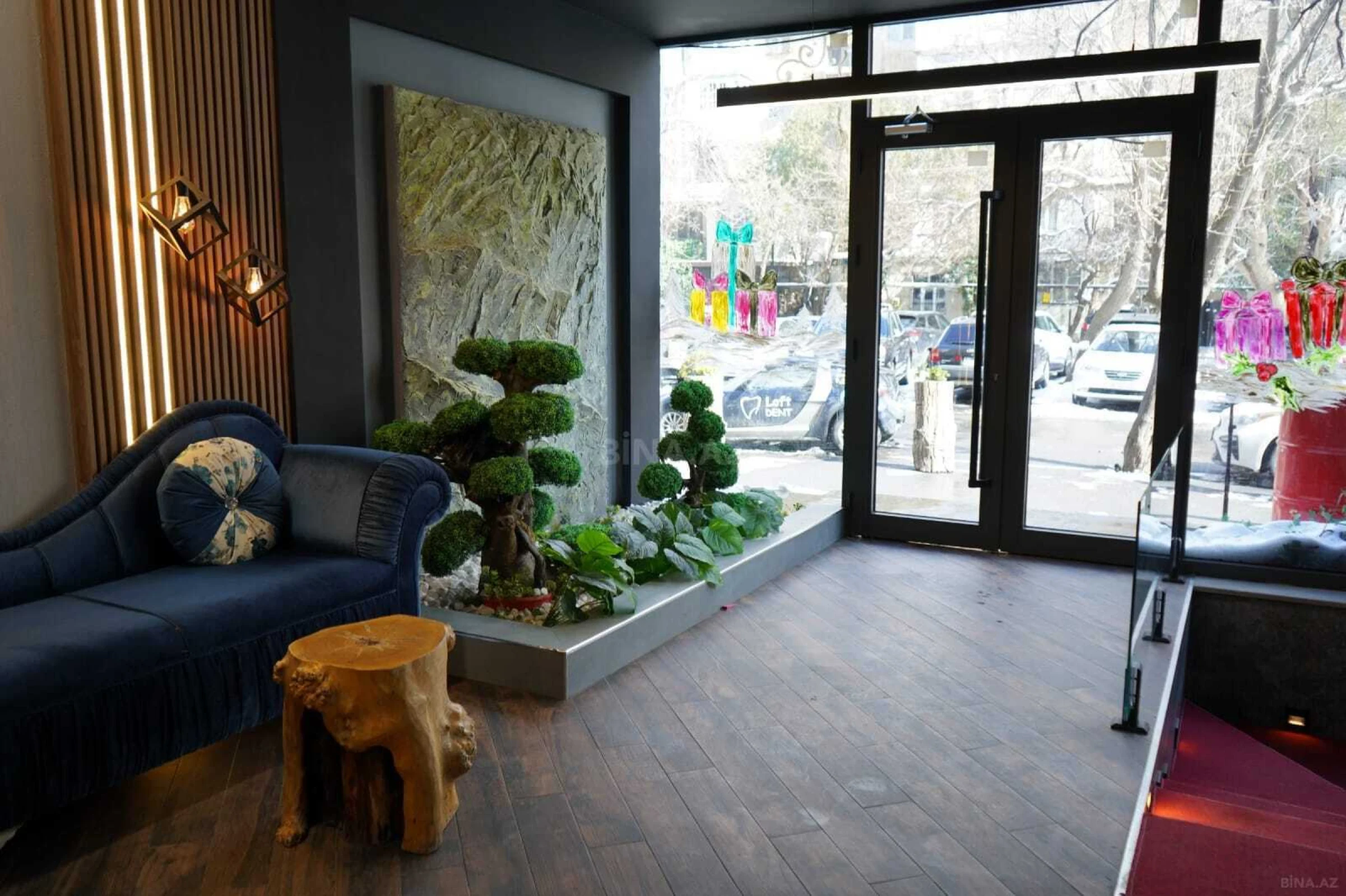 Satılır 20 otaqlı mənzil 1400 m²