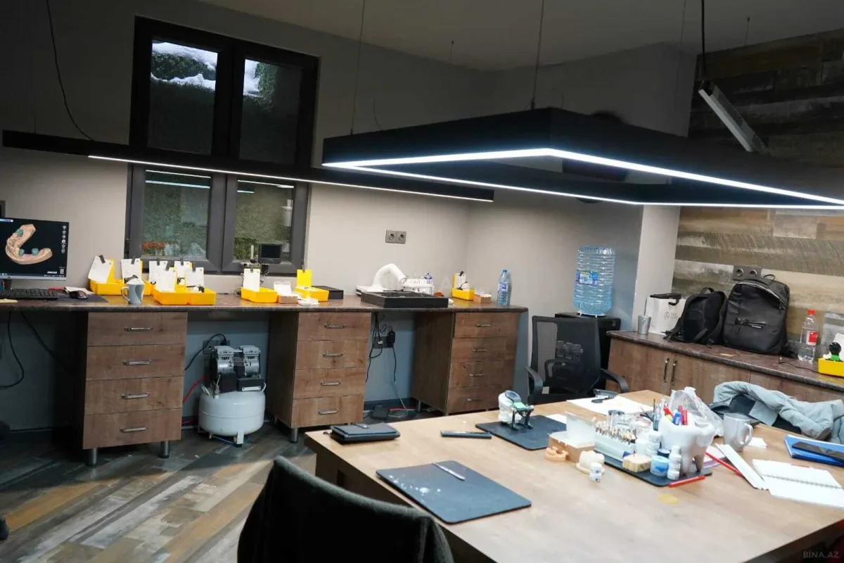 Satılır 20 otaqlı mənzil 1400 m²