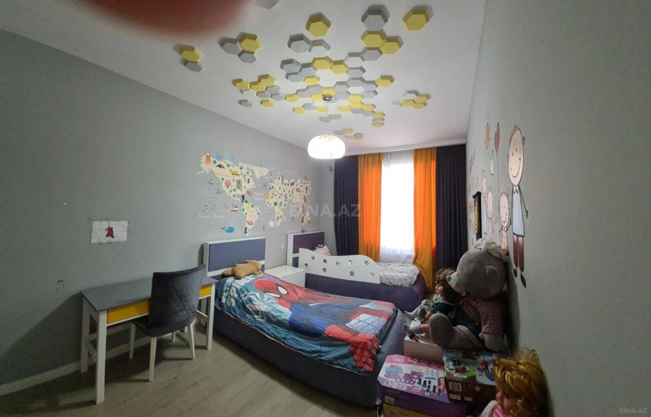 Satılır 3 otaqlı mənzil 108 m²