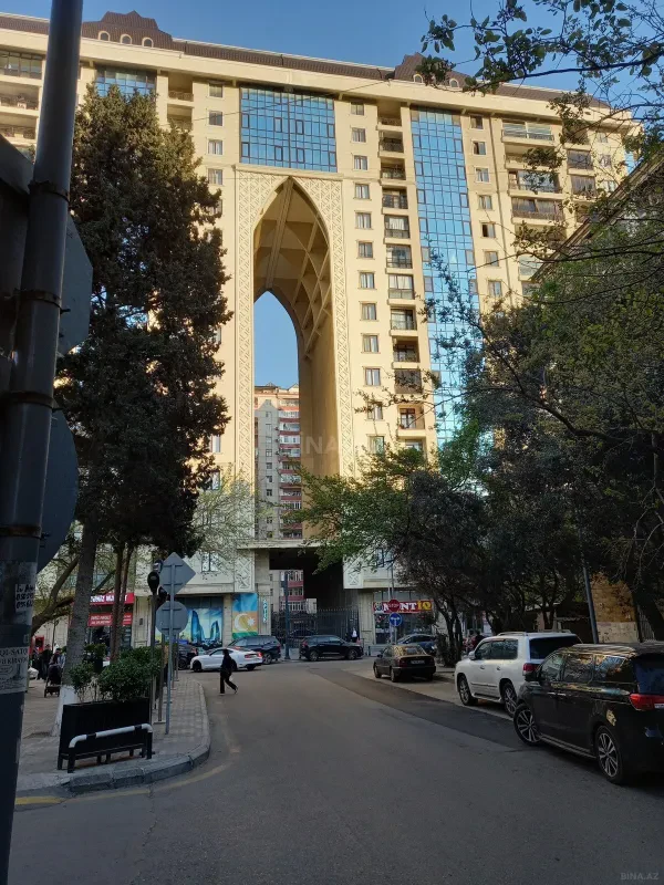 Kirayə verilir 1 otaqlı mənzil 60 m²